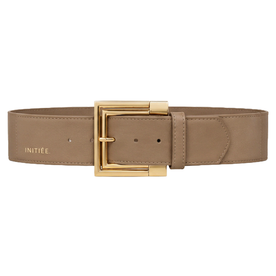 THE OVERSIZED BUCKLE BELT